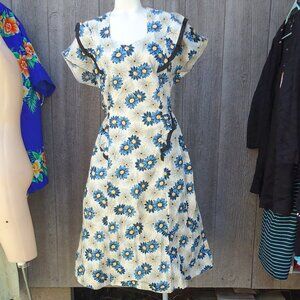NOS 1940’s Vintage Cream Blue Floral sz 24 1/2 Cotton Day Dress Sanforized
